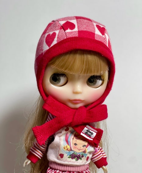 Valentine's Day bonnet